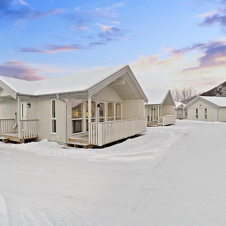 Tromso Lodge & Camping ภายนอก รูปภาพ