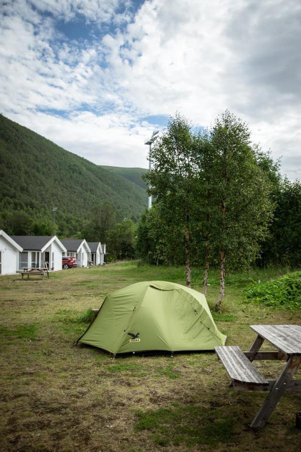 Tromso Lodge & Camping ภายนอก รูปภาพ